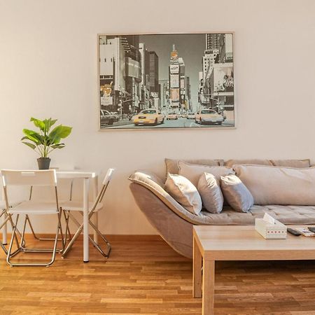 Joyful 2Br Apt. @ Millenium Tower And The Danube Bécs Kültér fotó