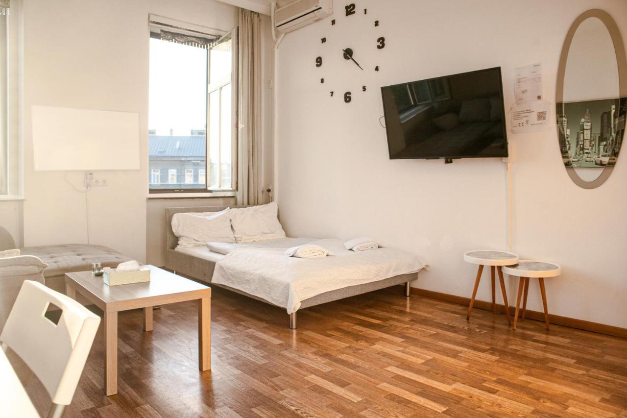 Joyful 2Br Apt. @ Millenium Tower And The Danube Bécs Kültér fotó