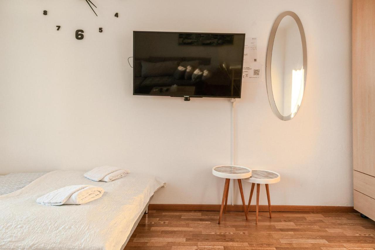 Joyful 2Br Apt. @ Millenium Tower And The Danube Bécs Kültér fotó