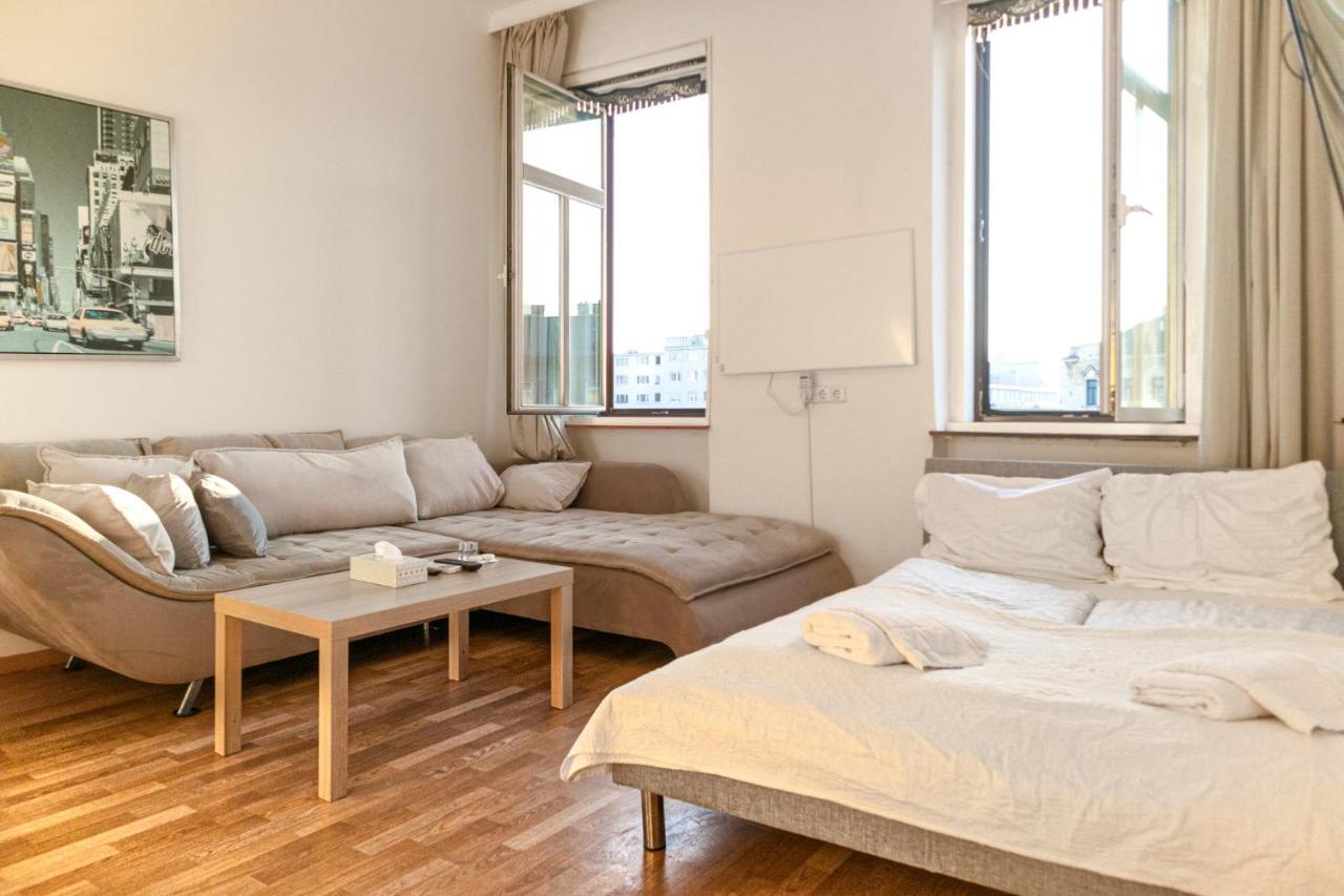Joyful 2Br Apt. @ Millenium Tower And The Danube Bécs Kültér fotó