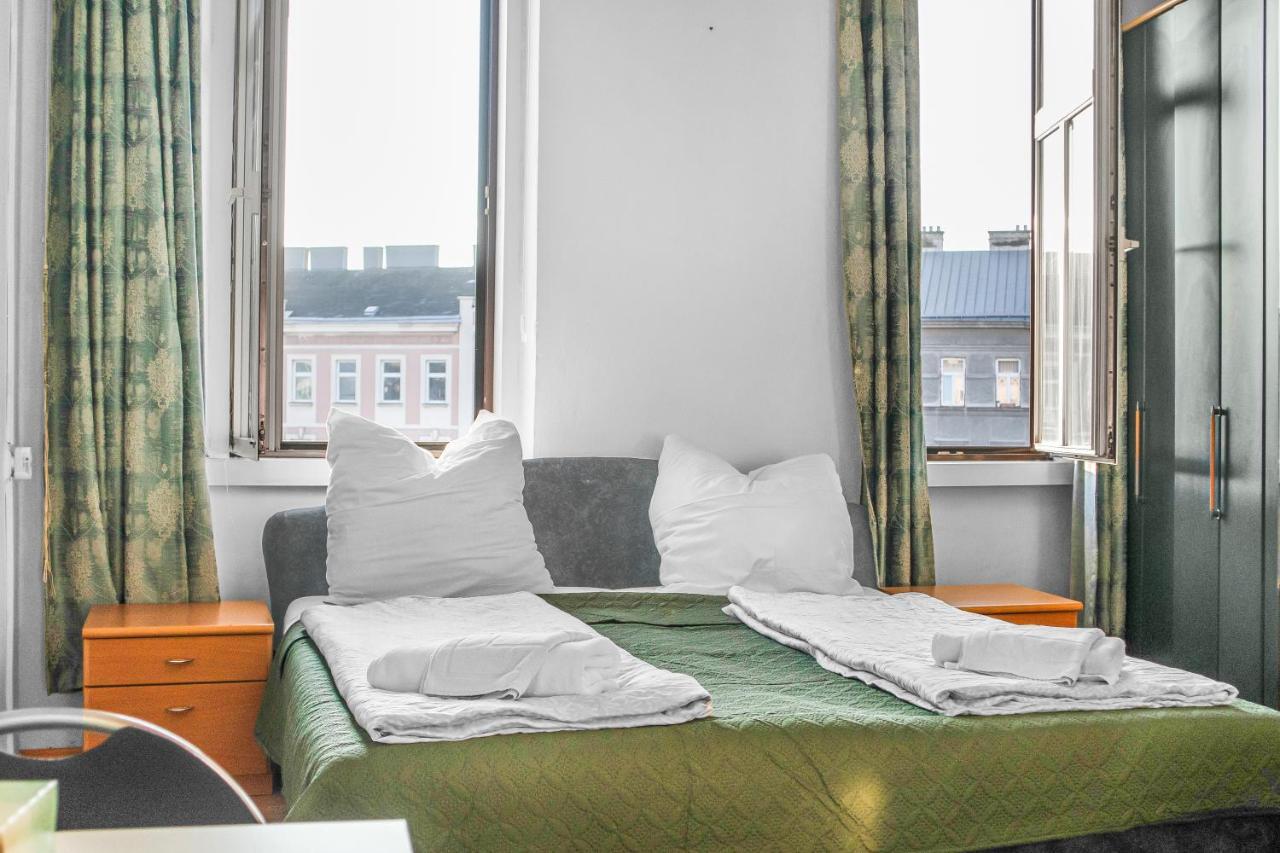 Joyful 2Br Apt. @ Millenium Tower And The Danube Bécs Kültér fotó